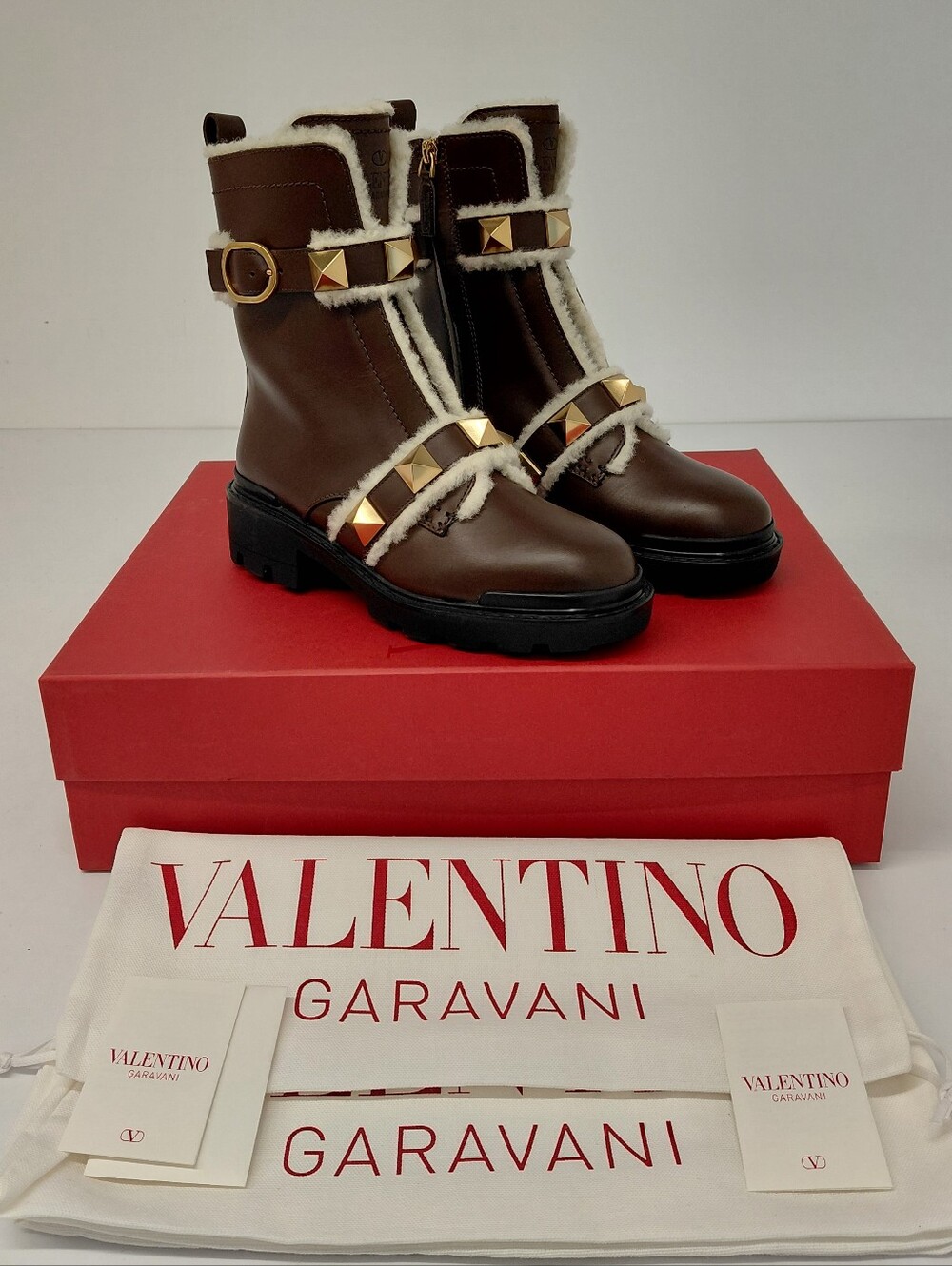 Valentino Garavani Women's Roman Stud Leather & Shearling Combat Boots - EU37